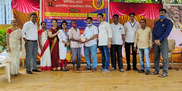 युनिव्हर्सल ह्युमन राईट्स काऊन्सिल भारत. मुंबई टीम यांच्या वतीने भारताचा अमृत महोत्सवी स्वतंत्रादिन साजरा करण्यात आला..!