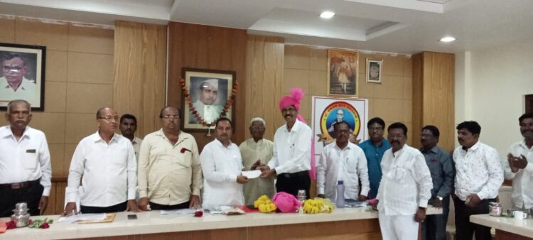 डॉ .शंकरराव खरात यांच्या साहित्याचा जागर आणि स्मारक उभारण्यासाठीच आटपाडीत साहित्य संमेलन—/माजी आमदार राजेंद्रआण्णा देशमुख .