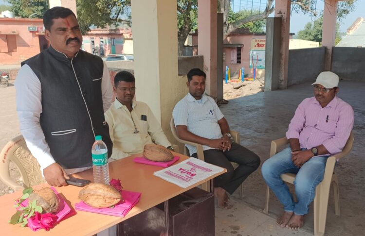 जीवन समृद्ध बनवण्यासाठी अधिकार वापरा-ॲड.सचिन सातपुतेलिंगीवरे येथे कायदेविषयक मार्गदर्शन शिबीर संपन्न