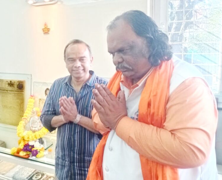 नथूराम गोडसे स्मृति स्थल विकसित करने करिता 100 कोटिचा निधि राज्य सरकारने दयावा :- अजय सिंह सेंगर,महाराष्ट्र करणी सेना