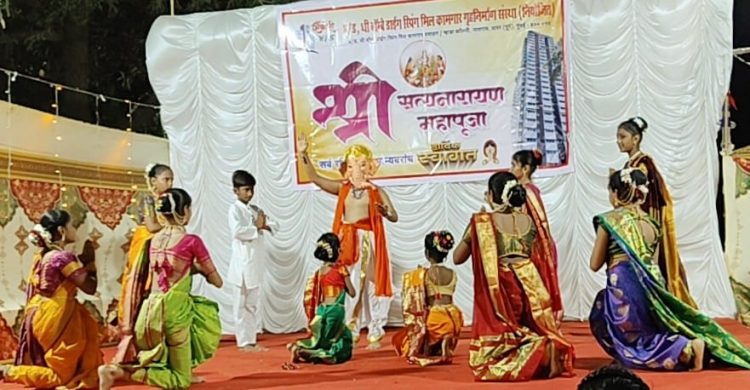 4 ड शिवनेरी द बॉम्बे डाईंग मिल गृहनिर्माण संस्था रहिवाशांतर्फे महाराष्ट्र दिन उत्साहात साजरा..!