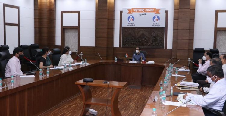 कोरोनामुक्त गावात दहावी-बारावीचे वर्ग सुरु करण्याबाबतची शक्यता पडताळून पाहा – मुख्यमंत्री उद्धव ठाकरे मुख्यमंत्र्यांच्या अध्यक्षतेखाली शालेय शिक्षण विभागाची बैठक संपन्न