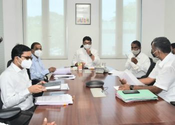 होलार समाजाच्या समस्या प्राधान्याने सोडविणार – सामाजिक न्याय मंत्री धनंजय मुंडे • होलार समाजाच्या प्रतिनिधींसमवेत विविध प्रश्नांबाबत झाली बैठक ; बार्टीने नव्याने अभ्यास करण्याच्या सूचना