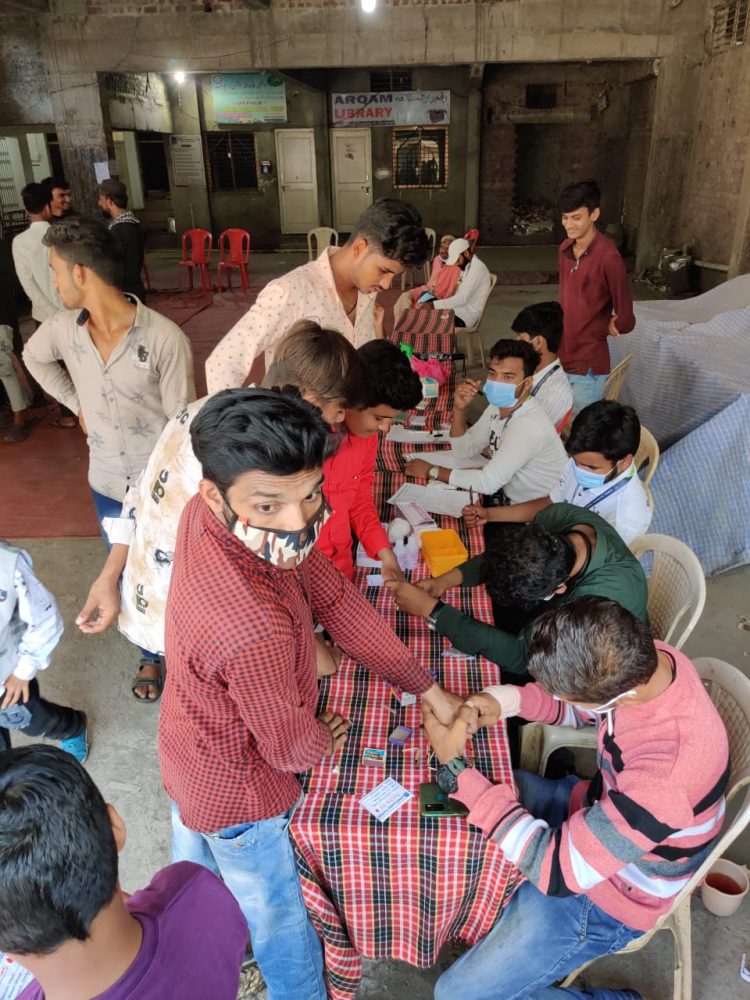 अल खैर फाउंडेशन सामाजिक संस्थेच्या वतीने रक्तगट तपासणी शिबिराचे आयोजन संपन्न…