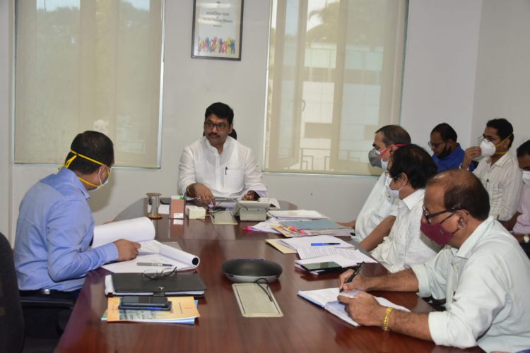 स्व. गोपीनाथराव मुंडे ऊसतोड कामगार कल्याण महामंडळाची कार्यालय तातडीने सुरू करण्याचे सामाजिक न्याय मंत्री धनंजय मुंडे यांचे निर्देश• ऊसतोड कामगार नोंदणी, अधिकारी – कर्मचारी नेमणूक तातडीने पूर्ण करा