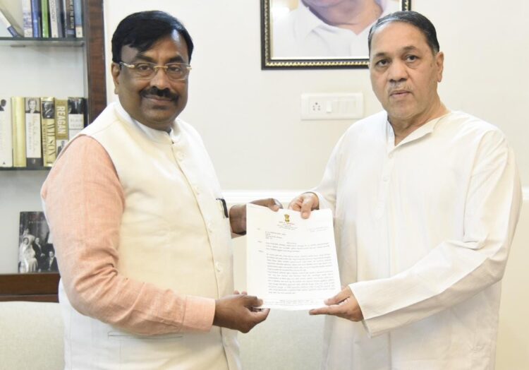 केमतुकुम विद्यार्थिनी अत्याचार प्रकरणी फास्ट ट्रैक कोर्टात खटला चालवावा : आ. सुधीर मुनगंटीवार