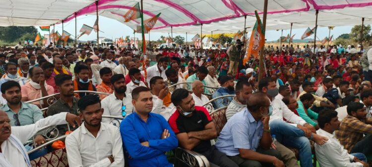 कर्नाटक एम्‍टा कंपनीने प्रकल्‍पग्रस्‍तांच्‍या मागण्‍यांकडे दुर्लक्ष केल्‍यामुळे आंदोलनाचा शंखनाद – आ. सुधीर मुनगंटीवार