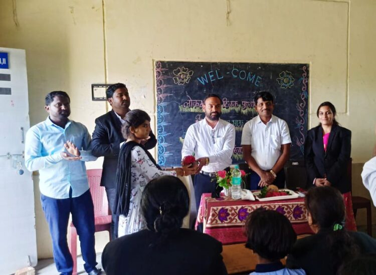 माणगंगा पॅरामेडिकल कॉलेज हे ग्रामीण भागातील मुलांना आधार-ॲड हांगे