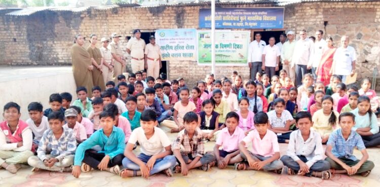 क्रांतिज्योती सावित्रीबाई फुले माध्यमिक विद्यालयात ‘जागतिक चिमणी दिवस’ साजरा