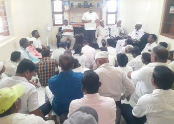 आटपाडी तालुक्यातील कार्यकर्त्यांनी महायुतीधर्म पाळावा.. संजयकाका पाटील यांना बहुमताने विजयी करा…… ऍड.वैभवदादा पाटील यांचे कार्यकर्त्यांच्या मेळाव्यात आव्हान…