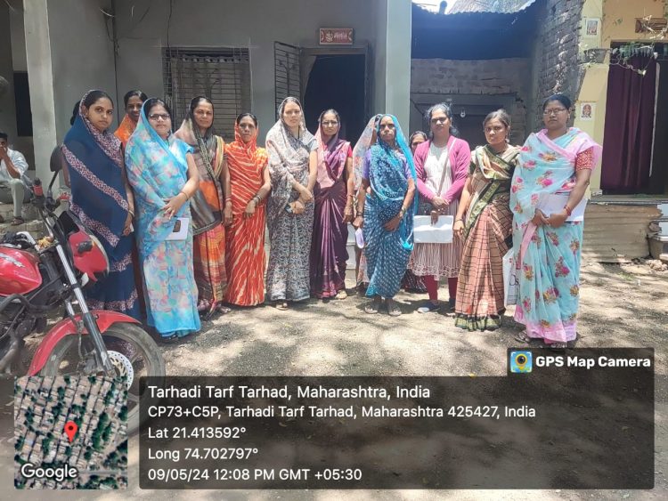 मतदानाची टक्केवारी वाढवणे साठी त-हाडी येथे बी.एल.ओ.करता आहेत जनजागृती….