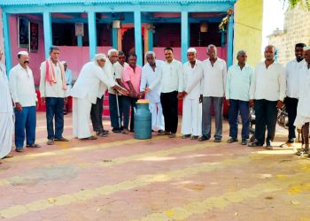 कामथ येथे 1 जून जन्मतारीख असणाऱ्यांचा सामूहिक वाढदिवस उस्ताहात साजरा