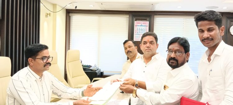 भिवंडीतील समाजसेवक नागेश निमकर यांचा कोकण पदवीधर निवडणुकीसाठी अर्ज..!