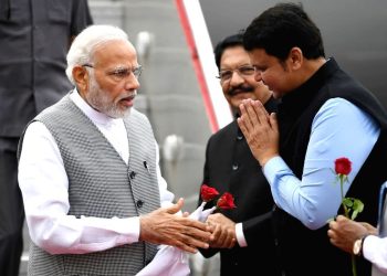 स्वागताच्या वेळी कोणत्या रंगाच्या फुलांचा बुके असावा?उमेश काशीकर